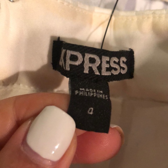 Express “Honeycomb” Two-Piece Set - Picture 3 of 5